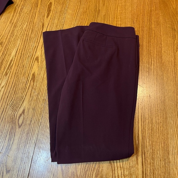 2 piece New York & Company Burgundy Blazer and pants - Picture 3 of 4